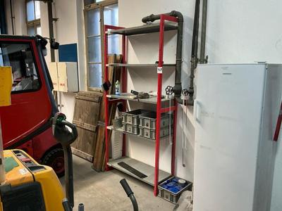 Overview picture of storage rack